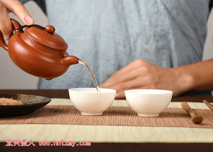紫砂壶泡茶选对壶型,泡茶效果加分一半:新手选紫砂壶的终极指南!