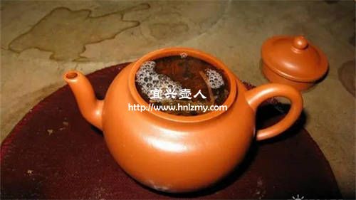 茶叶浸泡紫砂壶需要注意不能时间太长