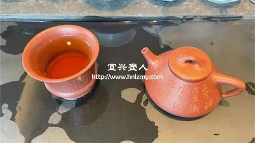 不同的红茶能用一个紫砂壶泡吗