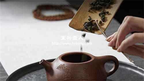喝茶为什么用紫砂壶最好