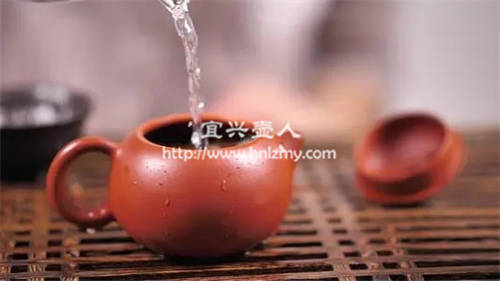 茶叶水煮紫砂壶的作用是什么