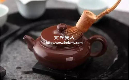 清洗万博体育3.0手机版茶垢用什么方法最好