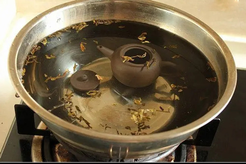 紫砂壶用茶叶开壶怎么开